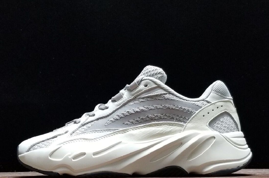 Yeezy 700 V2 Static Rep 1:1 Shoes for Sale (1)